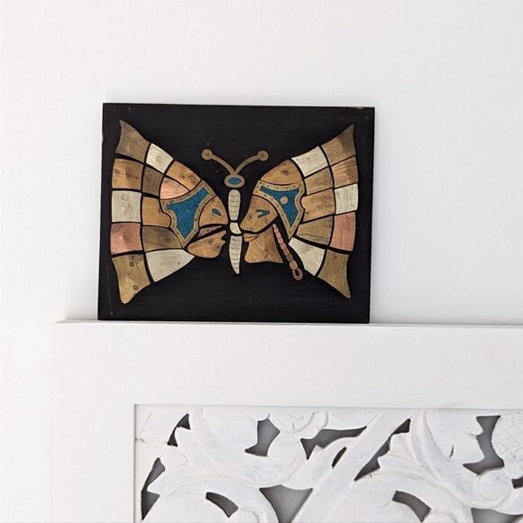 Native Sculpture Art - Picture 3 of 8